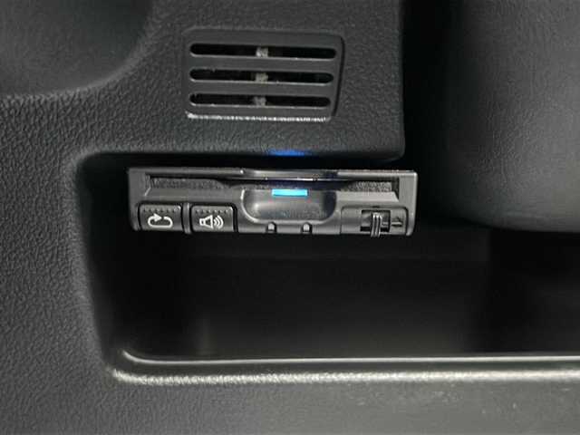 ホンダ Ｎ ＢＯＸ スラッシュ X 青森県 2015(平27)年 8.8万km スマートブラック 4WD/純正メモリナビ・フルセグTV/CD・DVD・Bluetooth・SD/サウンドマッピングシステム/バックカメラ/前席シートヒーター/ステアリングヒーター/ワイヤレス充電器/あんしんパッケージ/衝突軽減ブレーキ/クルーズコントロール/横滑り防止機能/純正エンジンスターター/ステアリングスイッチ/ETC/ストリートロッドスタイルパッケージ/HIDライト/社外14インチアルミ/スマートキー/プッシュスタート