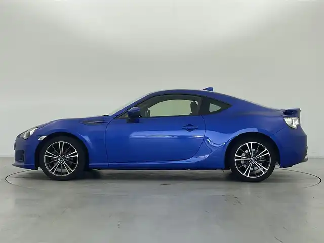 スバル ＢＲＺ S 群馬県 2015(平27)年 7.8万km WRブルーパール 純正リアスポイラー/＝＝＝＝＝/carrozzeria7インチナビ/・AM/FM/CD/DVD/SD/Bluetooth/フルセグTV/バックカメラ/パドルシフト/革巻きステアリング/純正17インチアルミホイール/クルーズコントロール