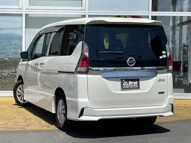 日産 セレナ ハイウェイスター プロパイロットED 長野県 2016(平28)年 6.5万km ブリリアントホワイトパール ワンオーナー/純正ナビ/プロパイロット/フルセグTV/バックカメラ/純正フリップダウンモニター/ドライブレコーダー/両側パワースライドドア/前席シートヒーター/アルミ付スタッドレスタイヤ積込/LEDヘッドライト