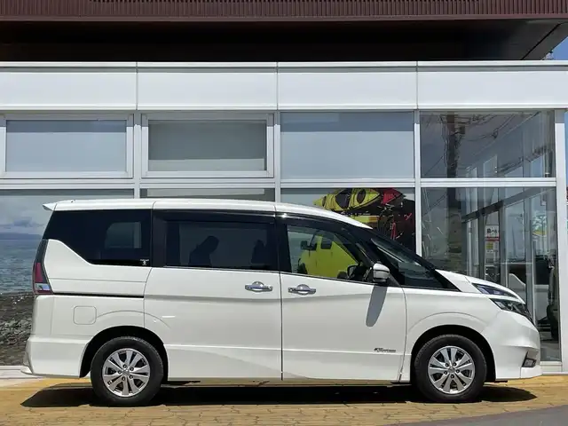 日産 セレナ ハイウェイスター プロパイロットED 長野県 2016(平28)年 6.5万km ブリリアントホワイトパール ワンオーナー/純正ナビ/プロパイロット/フルセグTV/バックカメラ/純正フリップダウンモニター/ドライブレコーダー/両側パワースライドドア/前席シートヒーター/アルミ付スタッドレスタイヤ積込/LEDヘッドライト