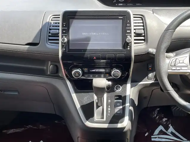 日産 セレナ ハイウェイスター プロパイロットED 長野県 2016(平28)年 6.5万km ブリリアントホワイトパール ワンオーナー/純正ナビ/プロパイロット/フルセグTV/バックカメラ/純正フリップダウンモニター/ドライブレコーダー/両側パワースライドドア/前席シートヒーター/アルミ付スタッドレスタイヤ積込/LEDヘッドライト