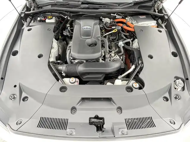 トヨタ クラウン ハイブリッド RS アドバンス 千葉県 2020(令2)年 5.4万km ホワイトパールクリスタルシャイン 禁煙車/サンルーフ/純正ナビ/フルセグTV　Bluetooth　CD/バックカメラ/全方位カメラ/ビルトインETC2.0/オートライト/オートハイビーム/パワーシート/メモリーシート/シートヒーター/ハンドルヒーター/トヨタセーフティセンス/・ブラインドスポットモニター/・衝突軽減ブレーキ/・レーンキープアシスト/・クリアランスソナー/・レーダークルーズコントロール/・パーキングサポートブレーキ/コーナーセンサー/電子パーキング/ブレーキホールド/純正アルミホイール/純正フロアマット/ステアリングスイッチ