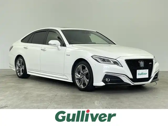 トヨタ クラウン ハイブリッド RS アドバンス 千葉県 2020(令2)年 5.4万km ホワイトパールクリスタルシャイン 禁煙車/サンルーフ/純正ナビ/フルセグTV　Bluetooth　CD/バックカメラ/全方位カメラ/ビルトインETC2.0/オートライト/オートハイビーム/パワーシート/メモリーシート/シートヒーター/ハンドルヒーター/トヨタセーフティセンス/・ブラインドスポットモニター/・衝突軽減ブレーキ/・レーンキープアシスト/・クリアランスソナー/・レーダークルーズコントロール/・パーキングサポートブレーキ/コーナーセンサー/電子パーキング/ブレーキホールド/純正アルミホイール/純正フロアマット/ステアリングスイッチ