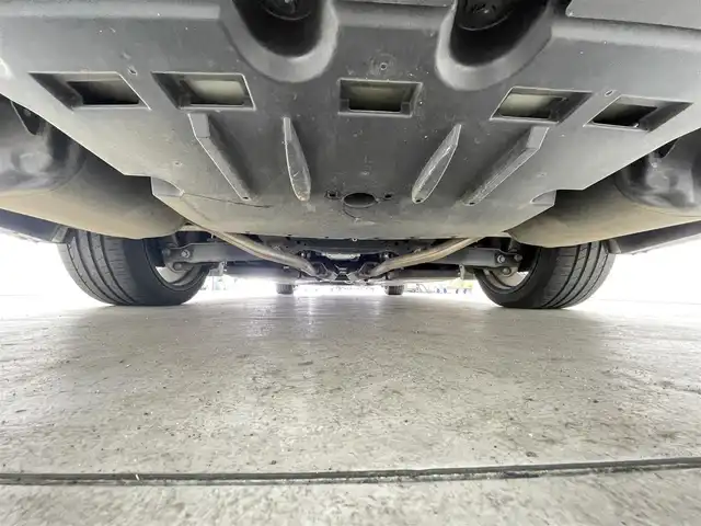 トヨタ クラウン ハイブリッド RS アドバンス 千葉県 2020(令2)年 5.4万km ホワイトパールクリスタルシャイン 禁煙車/サンルーフ/純正ナビ/フルセグTV　Bluetooth　CD/バックカメラ/全方位カメラ/ビルトインETC2.0/オートライト/オートハイビーム/パワーシート/メモリーシート/シートヒーター/ハンドルヒーター/トヨタセーフティセンス/・ブラインドスポットモニター/・衝突軽減ブレーキ/・レーンキープアシスト/・クリアランスソナー/・レーダークルーズコントロール/・パーキングサポートブレーキ/コーナーセンサー/電子パーキング/ブレーキホールド/純正アルミホイール/純正フロアマット/ステアリングスイッチ