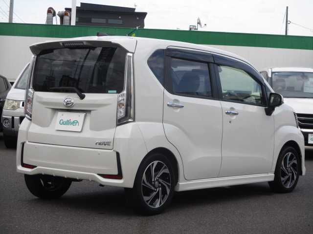 ダイハツ ムーヴ カスタム RS ハイパーLTD SAⅢ 岡山県 2018(平30)年 1.7万km パールホワイトⅢ 【 Smart Assist III 】/・衝突警報機能（対 車両）/・衝突警報機能（対 歩行者）/・衝突回避支援ブレーキ機能（対 車両）/・誤発進抑制機能（前方）/・誤発進抑制機能(後方）/・車線逸脱警報機能/・先行車発進お知らせ機能/・オートハイビーム/************************/ワンオーナー/社外メモリーナビ/フルセグテレビ/全方位カメラ/フロント・サイド・リアカメラ/Bluetooth/DVD再生可能/ハーフレザーシート/運転席シートヒーター/リアソナー/オートライト/社外ドライブレコーダー（フロント）/社外フロアマット/純正LEDライト/純正15AW/ETC/ウィンカーミラー/スマートキー2個