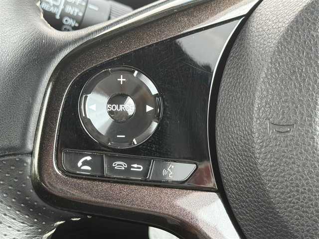 ホンダ Ｎ ＢＯＸ カスタム G L ターボ ホンダセンシング 岩手県 2018(平30)年 9.8万km ミラノレッド Ｇ・Ｌターボホンダセンシング　ナビ　Ｂｌｕｅｔｏｏｔｈ　ＵＳＢポート　ミュージックサーバー　バックカメラ　ＥＴＣ車載器　両側パワースライドドア　スマートキー　ＬＥＤヘッドライト　衝突軽減ブレーキ