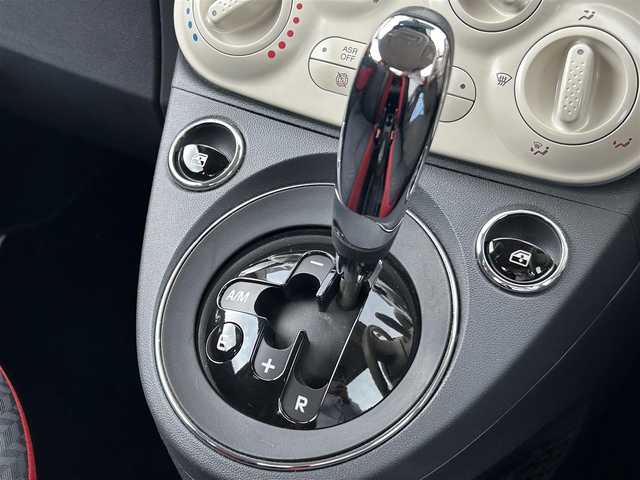 フィアット ５００ 1．2 ポップ 福岡県 2017(平29)年 3万km 赤 社外メモリナビ　/フルセグTV/Ｂｌｕｅｔｏｏｔｈ　/バックカメラ　/ＣＤ　/ＤＶＤ　/ＵＳＢ　/ＡＵＸ　/シティモード　/ＨＩＤライト　/ステアリングスイッチ　/アイドリングストップ　/純正フロアマット　/ドライブレコーダー/ＥＴＣ/取扱説明書/保証書