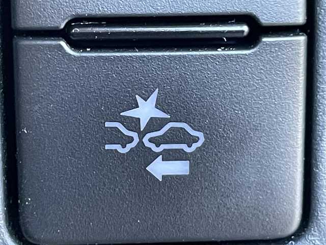 トヨタ アクア G 岡山県 2016(平28)年 3.7万km ブラックマイカ 登録時走行距離36448km/社外7インチナビ/ワンセグTV(AM.FM.CD.DVD.TV.BT)/バックカメラ/ETC/ドライブレコーダー/衝突軽減ブレーキ/クルーズコントロール/レーンキープアシスト/横滑り防止装置/オートライト/オートマチックハイビーム/アイドリングストップ/純正フロアマット/純正LEDライト