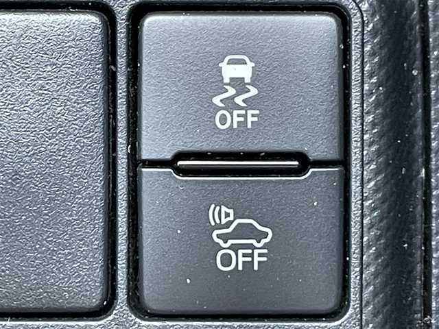 トヨタ アクア G 岡山県 2016(平28)年 3.7万km ブラックマイカ 登録時走行距離36448km/社外7インチナビ/ワンセグTV(AM.FM.CD.DVD.TV.BT)/バックカメラ/ETC/ドライブレコーダー/衝突軽減ブレーキ/クルーズコントロール/レーンキープアシスト/横滑り防止装置/オートライト/オートマチックハイビーム/アイドリングストップ/純正フロアマット/純正LEDライト