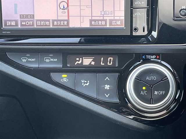 トヨタ アクア G 岡山県 2016(平28)年 3.7万km ブラックマイカ 登録時走行距離36448km/社外7インチナビ/ワンセグTV(AM.FM.CD.DVD.TV.BT)/バックカメラ/ETC/ドライブレコーダー/衝突軽減ブレーキ/クルーズコントロール/レーンキープアシスト/横滑り防止装置/オートライト/オートマチックハイビーム/アイドリングストップ/純正フロアマット/純正LEDライト