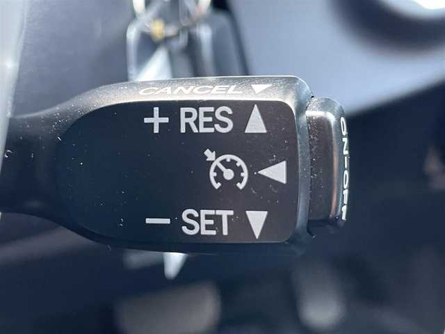 トヨタ アクア G 岡山県 2016(平28)年 3.7万km ブラックマイカ 登録時走行距離36448km/社外7インチナビ/ワンセグTV(AM.FM.CD.DVD.TV.BT)/バックカメラ/ETC/ドライブレコーダー/衝突軽減ブレーキ/クルーズコントロール/レーンキープアシスト/横滑り防止装置/オートライト/オートマチックハイビーム/アイドリングストップ/純正フロアマット/純正LEDライト