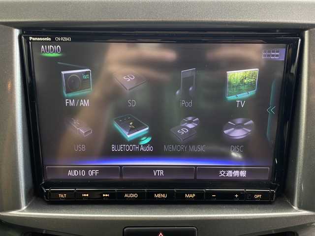 三菱 デリカＤ：２ ハイブリッドMZ 秋田県 2018(平30)年 6.1万km ピュアホワイトP 社外ナビ【FM/AM/BT/CD/DVD】　/フルセグTV/両側パワースライドドア　/ＥＴＣ　/スマートキー　/スペアキー有り/プッシュスタート　/クルーズコントロール　/純正ＡＷ　/全方位カメラ　/衝突被害軽減ブレーキ　/レーンキープアシスト/前席シートヒーター　/横滑り防止装置　/クリアランスソナー/パドルシフト/アイドリングストップ/ステアリングリモコン/オートライト/オートエアコン /コーナーセンサー /電格ミラー/純正フロアマット/フォグライト /サイドバイザー /ウィンカーミラー