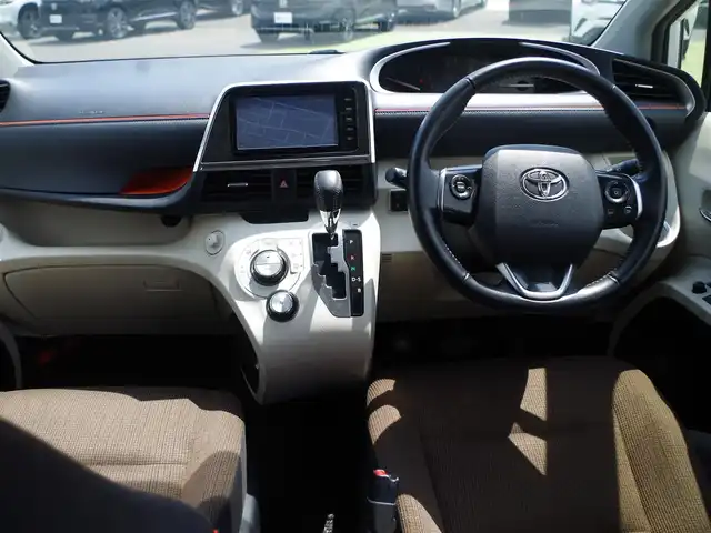 トヨタ シエンタ G 千葉県 2015(平27)年 5.7万km ホワイトパールクリスタルシャイン 195/50R16/TRDフロントスポイラー/両側パワースライドドア/純正SDナビ/地デジTV/【DVD/CD再生機能　Bluetooth接続】/バックカメラ/革巻きステアリング/ステアリングスイッチ/ETC/純正16インチアルミホイル/スマートキー