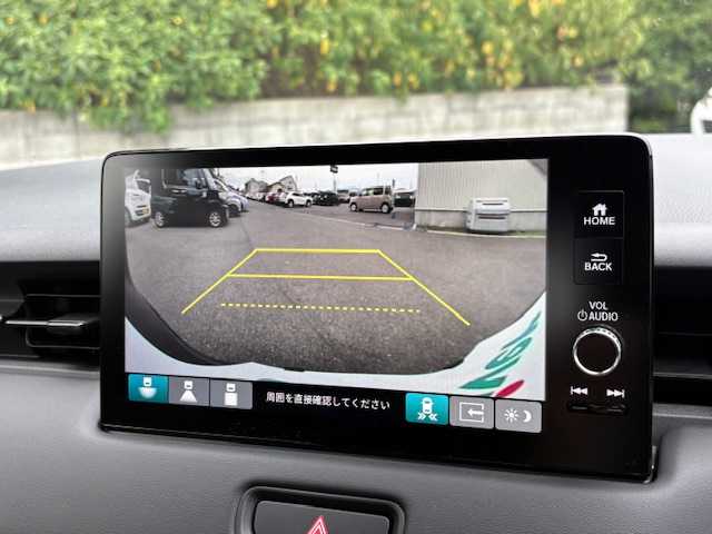 ホンダ ヴェゼル ハイブリッド e:HEV Z 大阪府 2024(令6)年 0.4万km クリスタルブラックパール 純正9型ディスプレイオーディオ/バックカメラ/フルセグ/ホンダセンシング/ブラインドスポットモニター/ワイヤレス充電/電動リアゲート/シートヒーター/ステアリングヒーター/ハーフレザーシート/ドライブレコーダー/ビルトインETC2.0/純正アルミホイール/スマートキー×2
