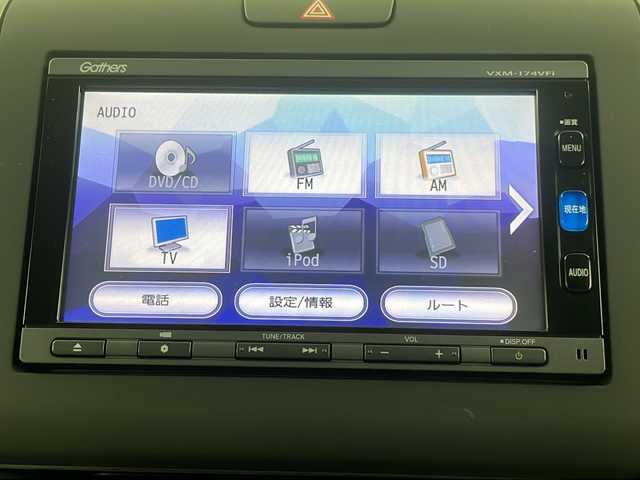 ホンダ フリード＋ G ホンダセンシング 埼玉県 2017(平29)年 3.1万km ルナシルバーM 純正SDナビ/（BT/フルセグTV/CD/DVD/AM/FM）/バックカメラ/ホンダセンシング/・衝突軽減ブレーキ/・誤発進抑制機能/・路外逸脱抑制機能/・アダプティブクルーズコントロール/両側パワースライドドア/純正ドラレコ/ビルトインETC/LEDライト