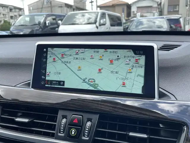 ＢＭＷ Ｘ１ xDrive 18d xライン 兵庫県 2017(平29)年 5.5万km サファイアブラックP ・ワンオーナー/・ラグジュアリーパッケージ//黒本革/シートヒーター/電動シート/・純正ナビ/・CD/DVD/BT/USB/・バックカメラ/・ステアリングリモコン/・ヘッドアップディスプレイ/・パワーバックドア/・ドライブレコーダー360度/・アダプティブクルーズコントロール/・オートLEDヘッドランプ/・前後ソナー/・H30/R1/3/6年ディーラー点検記録/・INNO製ルーフキャリア/・アイドリングストップ/・インテリジェントセーフティ//衝突警告//歩行者警告//車線逸脱警告