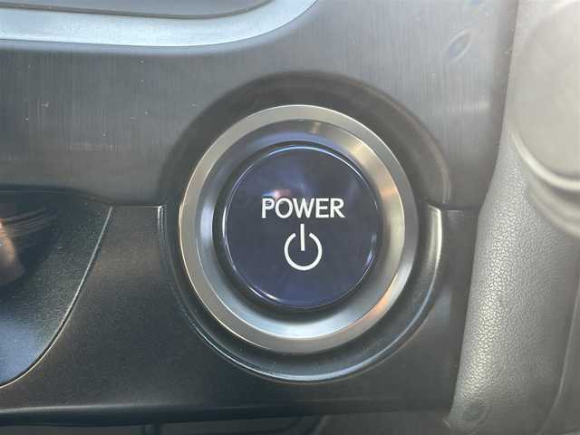 レクサス ＵＸ 250h ブラウンエディション 熊本県 2020(令2)年 5.2万km ソニックチタニウム 純正メーカーOPナビDTV/・CD/DVD/BT/USB/SD/AUX/フルセグ/全周囲カメラ/ETC/LEDライト/・オートライト/・オートＨビーム/フォグ/革シート/・前席メモリ付きパワーシート/・シートヒーター/電動リアゲート/純正17インチアルミホイール/ステアリングリモコン/トヨタセーフティセンス/・ＰＣＳ/・ＢＳＭ/スマートキー/スペアキー×２/保証書・取説有り