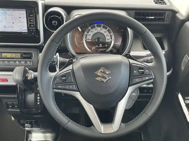 スズキ スペーシア カスタム HYBRID XS ターボ 千葉県 2022(令4)年 0.8万km ピュアホワイトP ワンオーナー/衝突軽減ブレーキ/両側パワースライドドア/社外７インチナビ/フルセグＴＶ/バックカメラ/ハーフレザーシート/シートヒーター/純正１５インチアルミホイール/ＬＥＤヘッドライト