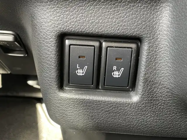 スズキ スペーシア カスタム HYBRID XS ターボ 千葉県 2022(令4)年 0.8万km ピュアホワイトP ワンオーナー/衝突軽減ブレーキ/両側パワースライドドア/社外７インチナビ/フルセグＴＶ/バックカメラ/ハーフレザーシート/シートヒーター/純正１５インチアルミホイール/ＬＥＤヘッドライト