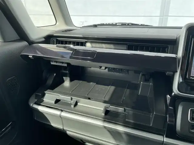 スズキ スペーシア カスタム HYBRID XS ターボ 千葉県 2022(令4)年 0.8万km ピュアホワイトP ワンオーナー/衝突軽減ブレーキ/両側パワースライドドア/社外７インチナビ/フルセグＴＶ/バックカメラ/ハーフレザーシート/シートヒーター/純正１５インチアルミホイール/ＬＥＤヘッドライト