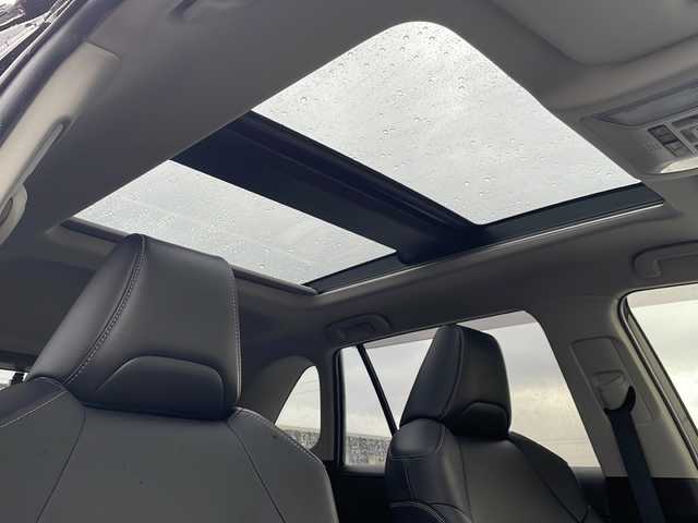 トヨタ ＲＡＶ４ G 道北・旭川 2021(令3)年 6.9万km アティチュードブラックマイカ /純正ディスプレイオーディオナビ//BT/USB//パノラミックビューモニター//パノラマルーフ//4WD//禁煙車//トヨタセーフティセンス/LTA/PCS/BSM/クリアランスソナー/RCTA/PKSB/ACC/RSA/先行車発進告知//革巻きステアリング//ハンドルヒーター//ステアリングスイッチ//合皮レザーシート//前席シートヒーター//パワーシート//メモリーシート//LEDヘッドライト//オートライト//オートマチックハイビーム//電動リアゲート//スペアキー//フォグランプ//ドライブレコーダー//ETC//純正フロアマット//ルーフレール//ドアバイザー//取扱説明書//保証書