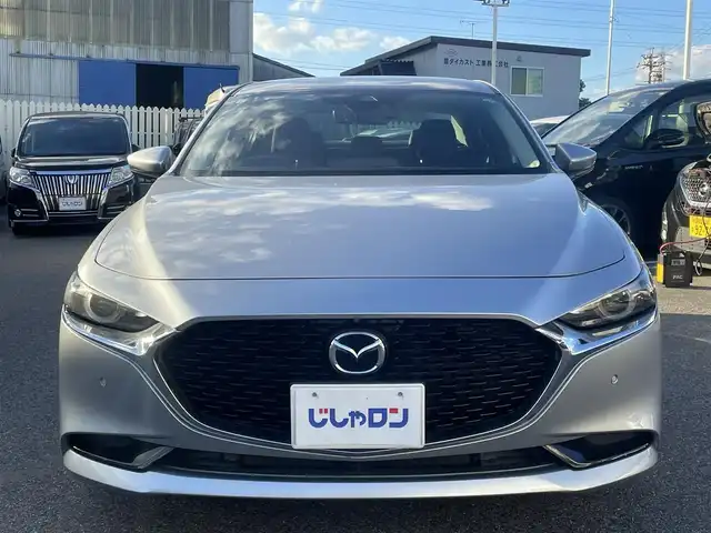 マツダ マツダ３セダン XD Lパッケージ 愛知県 2019(令1)年 14.1万km ソニックシルバーM (株)IDOMが運営する【じしゃロン名古屋鳴海店】の自社ローン専用車両になります。こちらは現金またはオートローンご利用の価格の価格です。自社ローンご希望の方は別途その旨お申し付けください。/ETC/プッシュスタート/ウィンカーミラー/バックカメラ