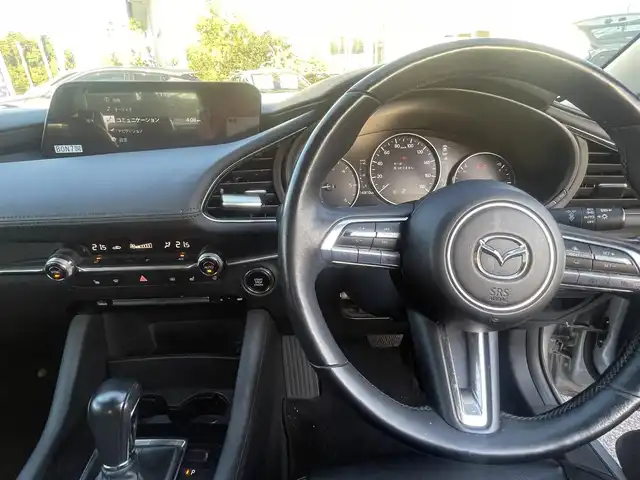 マツダ マツダ３セダン XD Lパッケージ 愛知県 2019(令1)年 14.1万km ソニックシルバーM (株)IDOMが運営する【じしゃロン名古屋鳴海店】の自社ローン専用車両になります。こちらは現金またはオートローンご利用の価格の価格です。自社ローンご希望の方は別途その旨お申し付けください。/ETC/プッシュスタート/ウィンカーミラー/バックカメラ