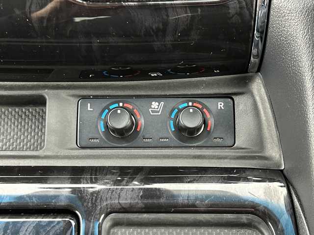 トヨタ アルファード S Cパッケージ 愛知県 2020(令2)年 3.2万km ブラック TRDエアロ/純正ナビ/・Bluetooth/・SD音楽録音/・フルセグテレビ/・CD/DVD/純正フリップダウンモニター/サンルーフ/衝突軽減ブレーキ/レーンキープアシスト/オートハイビーム/ブラインドスポットモニター/パワーシート/シートヒーター/ベンチレーション/LEDヘッドライト/前後コーナーセンサー/ETC/前後ドライブレコーダー