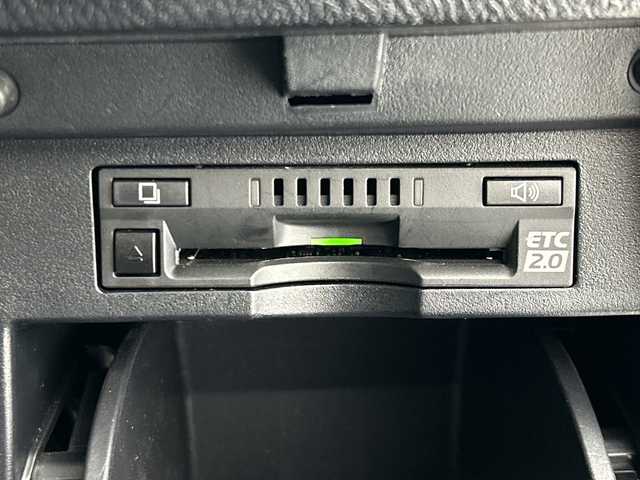 トヨタ アルファード S Cパッケージ 愛知県 2020(令2)年 3.2万km ブラック TRDエアロ/純正ナビ/・Bluetooth/・SD音楽録音/・フルセグテレビ/・CD/DVD/純正フリップダウンモニター/サンルーフ/衝突軽減ブレーキ/レーンキープアシスト/オートハイビーム/ブラインドスポットモニター/パワーシート/シートヒーター/ベンチレーション/LEDヘッドライト/前後コーナーセンサー/ETC/前後ドライブレコーダー