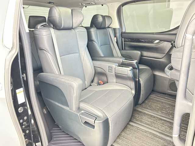 トヨタ アルファード S Cパッケージ 愛知県 2020(令2)年 3.2万km ブラック TRDエアロ/純正ナビ/・Bluetooth/・SD音楽録音/・フルセグテレビ/・CD/DVD/純正フリップダウンモニター/サンルーフ/衝突軽減ブレーキ/レーンキープアシスト/オートハイビーム/ブラインドスポットモニター/パワーシート/シートヒーター/ベンチレーション/LEDヘッドライト/前後コーナーセンサー/ETC/前後ドライブレコーダー