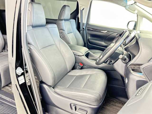 トヨタ アルファード S Cパッケージ 愛知県 2020(令2)年 3.2万km ブラック TRDエアロ/純正ナビ/・Bluetooth/・SD音楽録音/・フルセグテレビ/・CD/DVD/純正フリップダウンモニター/サンルーフ/衝突軽減ブレーキ/レーンキープアシスト/オートハイビーム/ブラインドスポットモニター/パワーシート/シートヒーター/ベンチレーション/LEDヘッドライト/前後コーナーセンサー/ETC/前後ドライブレコーダー