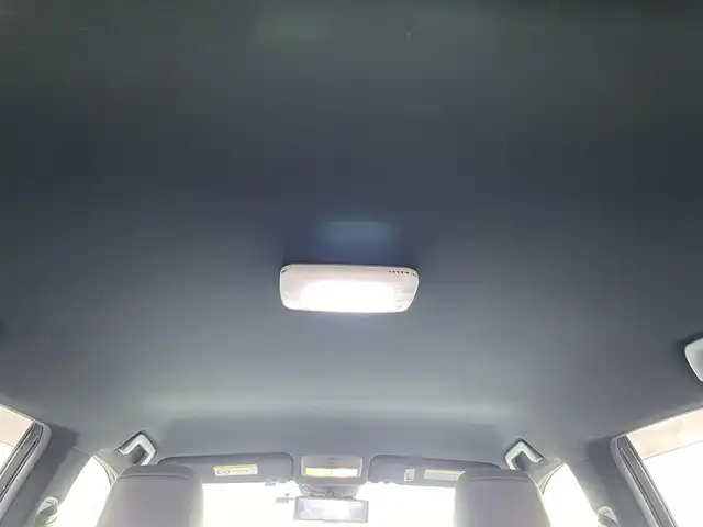 トヨタ ハリアー ハイブリッド プレミアム スタイルアッシュ 山形県 2017(平29)年 8.5万km ホワイトパールクリスタルシャイン 4WD/メモリナビ/　　【CD DVD BT フルセグ USB】/バックカメラ/電動リアゲート/クルーズコントロール/LEDオートヘッドライト/ハーフレザーシート/パワーシート/シートヒーター/純正18インチアルミホイール/ルームミラー型ドラレコ/アイドリングストップ/ステアリングスイッチ/MTモード付AT/電動格納ウィンカーミラー/フォグランプ/スマートキー×2/ETC