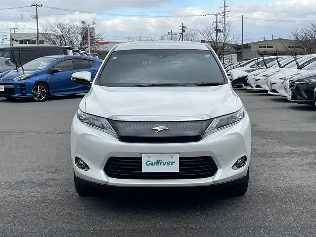 トヨタ ハリアー ハイブリッド プレミアム スタイルアッシュ 山形県 2017(平29)年 8.5万km ホワイトパールクリスタルシャイン 4WD/メモリナビ/　　【CD DVD BT フルセグ USB】/バックカメラ/電動リアゲート/クルーズコントロール/LEDオートヘッドライト/ハーフレザーシート/パワーシート/シートヒーター/純正18インチアルミホイール/ルームミラー型ドラレコ/アイドリングストップ/ステアリングスイッチ/MTモード付AT/電動格納ウィンカーミラー/フォグランプ/スマートキー×2/ETC