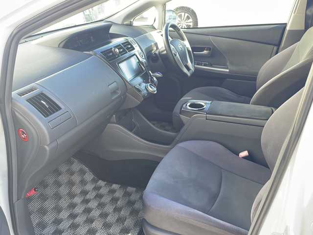 トヨタ プリウス α S ツーリングセレクション 静岡県 2012(平24)年 7.1万km ホワイトパールクリスタルシャイン