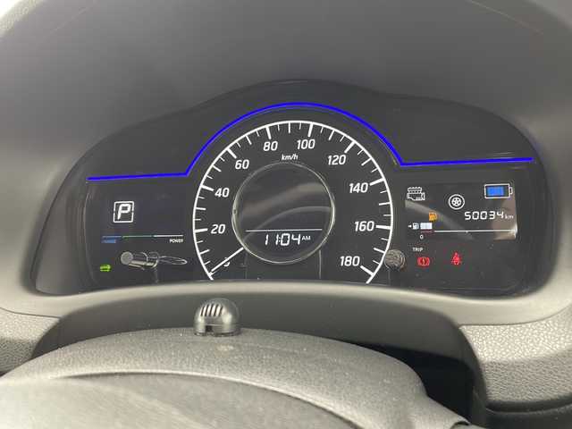 日産 ノート e－パワー X Bアロー 沖縄県 2019(令1)年 5万km ガーネットレッド/スーパーブラック 2トーン 純正ナビ(MM316D-W)/AUX CD フルセグTV/アラウンドビューモニター/スマートルームミラー/ETC/クルーズコントロール/純正フロアマット/ドアバイザー/スマートキー/プッシュスタート/LEDヘッドライト/コーナーセンサー/保証書/取扱説明書/記録簿