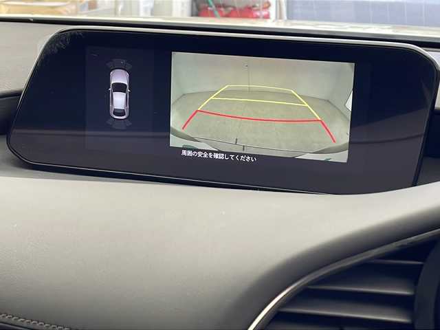 マツダ マツダ３ファストバック XD プロアクティブ ツーリングS 千葉県 2019(令1)年 2.5万km スノーフレイクホワイトパールマイカ 純正ナビ/（AM/FM/Bluetooth/CD/DVD/TV//HDMI/AppleCarPlay/AndroidAuto）/ドライブレコーダー(前後)/バックカメラ/レーダークルーズコントロール/レーンキープアシスト/衝突被害軽減ブレーキ/クリアランスソナー(前後)/標識認識機能/ブラインドスポットモニター/ヘッドアップディスプレイ/電動パーキングブレーキ/オートホールド/オートマチックハイビーム/ETC/シートヒーター(D+N席)/ステアリングヒーター/パワーシート(D席)/メモリーシート(D席)/LEDヘッドライト/純正18インチアルミホイール/純正フロアマット/ステアリングスイッチ/ドアバイザー/トノカバー/エアバッグ(W+サイド＋カーテン)/プッシュスタート/横滑り防止装置