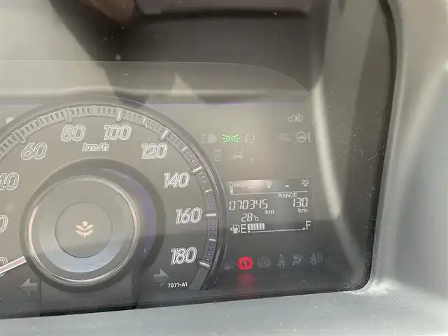 ホンダ ステップワゴン スパーダ Z 大阪府 2012(平24)年 7.1万km プレミアムホワイトパール (株)IDOMが運営する【じしゃロン堺店】の自社ローン専用車両になります。/こちらは現金またはオートローンご利用時の価格です。自社ローンご希望の方は別途その旨お申付け下さい