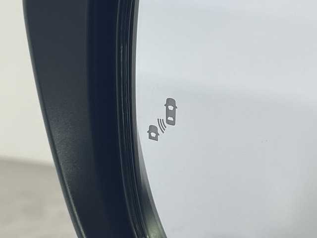 日産 セレナ e－パワー ハイウェイスター V 神奈川県 2022(令4)年 1.9万km ダイヤモンドブラック フリップダウンモニター/アラウンドビューモニター/両側パワースライドドア/純正9型ナビゲーション/フルセグ　Bluetooth　CD　DVD　AM　FM/プロパイロット/レーンキープアシスト/横滑り防止装置/衝突被害軽減システム/パーキングアシスト/コーナーセンサー前後/アダプティブクルーズコントロール/ブラインドスポットモニター/純正前後ドライブレコーダー/ステアリングヒーター/シートヒーター/ETC/純正15インチAW/フォグランプ/LEDライト/オートライト