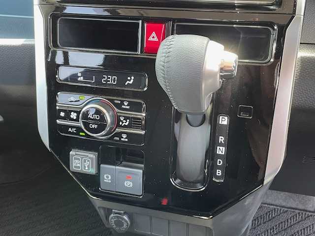 トヨタ ルーミー カスタムG－T 福島県 2021(令3)年 1.3万km パールホワイトⅢ AIS検査済み/【2503041737】/CLS FOXフロントバンパー（社外）/CLS FOXリアバンパー（社外）/エクストリームJ XJ07新品アルミホイール（社外）/マッドスターラジアルA/T新品タイヤ（社外）/エスペリア1インチリフトアップコイル（社外）/トヨタセーフティセンス/ディスプレイオーディオ/（フルセグTV・Bluetooth）/両側パワースライドドア/全方位カメラ/ビルトインETC/電動パーキングブレーキ/アイドリングストップ/LEDヘッドライト/プッシュスタート/スマートキー/クリアランスソナー/横滑り防止/社外パーツ取付済み