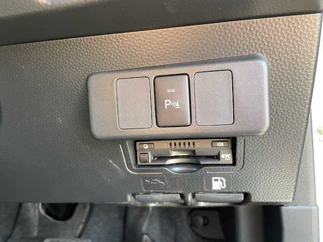 トヨタ ルーミー カスタムG－T 福島県 2021(令3)年 1.3万km パールホワイトⅢ AIS検査済み/【2503041737】/CLS FOXフロントバンパー（社外）/CLS FOXリアバンパー（社外）/エクストリームJ XJ07新品アルミホイール（社外）/マッドスターラジアルA/T新品タイヤ（社外）/エスペリア1インチリフトアップコイル（社外）/トヨタセーフティセンス/ディスプレイオーディオ/（フルセグTV・Bluetooth）/両側パワースライドドア/全方位カメラ/ビルトインETC/電動パーキングブレーキ/アイドリングストップ/LEDヘッドライト/プッシュスタート/スマートキー/クリアランスソナー/横滑り防止/社外パーツ取付済み