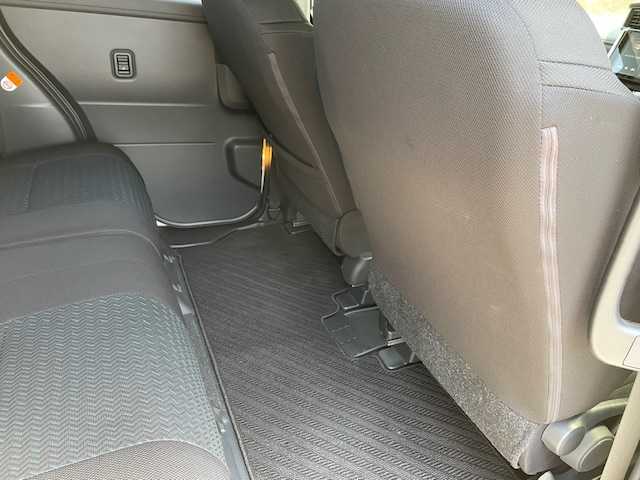 トヨタ ルーミー カスタムG－T 福島県 2021(令3)年 1.3万km パールホワイトⅢ AIS検査済み/【2503041737】/CLS FOXフロントバンパー（社外）/CLS FOXリアバンパー（社外）/エクストリームJ XJ07新品アルミホイール（社外）/マッドスターラジアルA/T新品タイヤ（社外）/エスペリア1インチリフトアップコイル（社外）/トヨタセーフティセンス/ディスプレイオーディオ/（フルセグTV・Bluetooth）/両側パワースライドドア/全方位カメラ/ビルトインETC/電動パーキングブレーキ/アイドリングストップ/LEDヘッドライト/プッシュスタート/スマートキー/クリアランスソナー/横滑り防止/社外パーツ取付済み