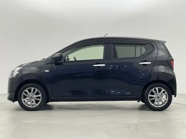 ダイハツ ミラ イース X リミテッド SAⅢ 群馬県 2021(令3)年 2.7万km ブラックマイカメタリック 社外SDナビ/（BT/CD/ワンセグ/AM/FM）/バックカメラ/スマートアシストIII/・衝突回避支援ブレーキ/・車線逸脱警報/・誤発進抑制制御/・先行車発進お知らせ/・オートハイビーム/ETC/LEDヘッドライト/アイドリングストップ/ドライブレコーダー/キーレス