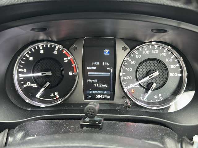 トヨタ ハイラックス Z 石川県 2021(令3)年 5.1万km アティチュードブラックマイカ ワンオーナー/トヨタセーフティセンス/・プリクラッシュセーフティ/・レーンディパーチャーアラート/・オートマチックハイビーム/・先行車発進お知らせ機能/・クリアランスソナー/・レーダークルーズコントロール/・ダウンヒルアシストコントロール/社外ナビディレイII型カーナビディスプレイ/【CD・DVD・Applecarplay・Bluetooth・フルセグTV】/4WD/ステアリングリモコン/ETC2.0/プッシュスタート/・スマートキー/・スペアキー/・キーレス/LEDヘッドライト/・オートライト/・フォグライト/純正フロアマット/取扱説明書/保証書/記録簿