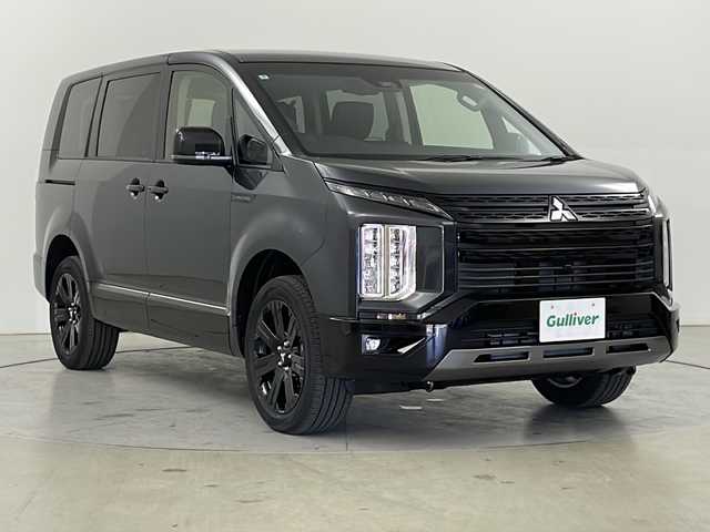 三菱 デリカＤ：５ シャモニー 道央・札幌 2025(令7)年 0.1万km未満 グレーⅡ ・4WD/・CHAMONIX　8人乗り/・e-Assist/・11インチメモリナビ/・ＤＶＤ・ＣＤ・ＢＴ・ＳＤ・フルセグTV/・全方位カメラ/・ 両側パワースライドドア/・パワーバックドア/・レーダークルーズコントロール/・LEDヘッドライト/フォグランプ/・ハーフレザーシート/・パワーシート/・ステアリングヒーター/・純正18インチアルミホイール/・パドルシフト/・アイドリングストップ/・横滑り防止装置/・レーンアシスト/・スペアキー(1本)/・スマートキー