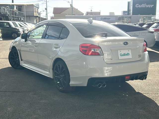 スバル ＷＲＸ Ｓ４ 2．0GT‐S アイサイト 道東・釧路十勝 2015(平27)年 7.8万km クリスタルホワイトP 4WD/前席パワーシート　/電動パーキングブレーキ　/全車速追従機能付クルーズコントロール/パドルシフト　/レーンアシスト　/衝突軽減ブレーキ/横滑り防止装置/アイドリングストップ　/スマートキー　/プッシュスタート　/純正ＬＥＤヘッドライト　/純正１８インチアルミホイール　/純正フロアマット