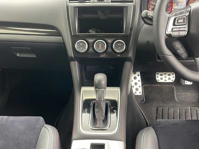 スバル ＷＲＸ Ｓ４ 2．0GT‐S アイサイト 道東・釧路十勝 2015(平27)年 7.8万km クリスタルホワイトP 4WD/前席パワーシート　/電動パーキングブレーキ　/全車速追従機能付クルーズコントロール/パドルシフト　/レーンアシスト　/衝突軽減ブレーキ/横滑り防止装置/アイドリングストップ　/スマートキー　/プッシュスタート　/純正ＬＥＤヘッドライト　/純正１８インチアルミホイール　/純正フロアマット