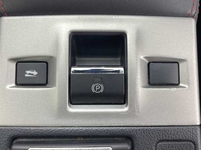 スバル ＷＲＸ Ｓ４ 2．0GT‐S アイサイト 道東・釧路十勝 2015(平27)年 7.8万km クリスタルホワイトP 4WD/前席パワーシート　/電動パーキングブレーキ　/全車速追従機能付クルーズコントロール/パドルシフト　/レーンアシスト　/衝突軽減ブレーキ/横滑り防止装置/アイドリングストップ　/スマートキー　/プッシュスタート　/純正ＬＥＤヘッドライト　/純正１８インチアルミホイール　/純正フロアマット