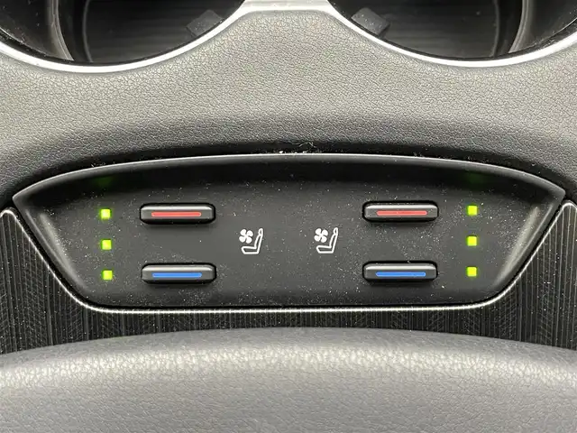 トヨタ ハリアー Z レザーパッケージ 茨城県 2020(令2)年 4.2万km プレシャスブラックパール 禁煙車/純正12.3型ディスプレイナビ/【Bluetooth/Apple car play/フルセグ】/モデリスタフルエアロ/全方位カメラ/JBLサウンド/合皮レザーシート/パワーシート/シートヒーター/ベンチレーション/デジタルインナーミラー/パワーバックドア/ETC2.0/純正ドライブレコーダー/ステアリングヒーター/オートマチックハイビーム