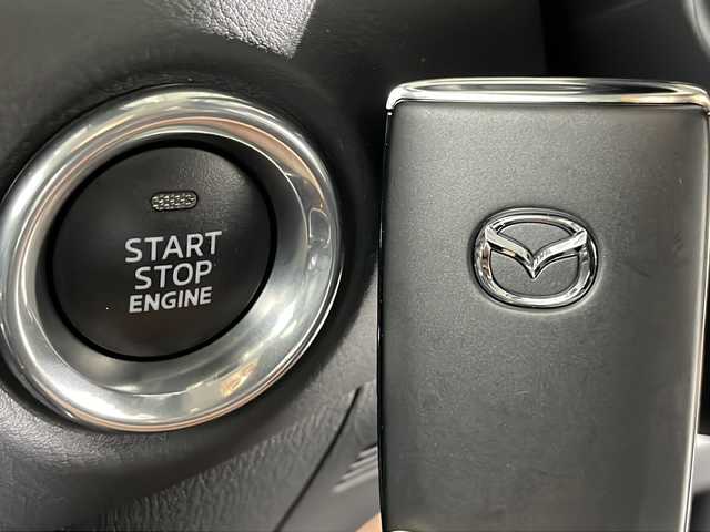マツダ ＣＸ－５ XD ブラックトーンエディション 広島県 2024(令6)年 0.4万km ロジウムホワイトプレミアムメタリック 10.25型マツダコネクトナビ/360度ビューモニター/パワーシート/シートヒーター/パワーバックドア/ステアリングヒーター/パドルシフト/ヘッドアップディスプレイ/レーダークルーズコントロール/車線逸脱警報/レーンキープアシスト/アダプティブLEDヘッドライト/衝突軽減ブレーキ/ブラインドスポットモニタリング/パーキングセンサー/誤発進抑制機能/純正19インチAW/USB入力端子（typeC）/ワイヤレス充電