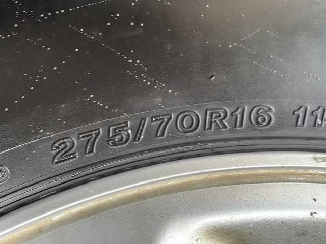 トヨタ ランドクルーザー VX－LTD 青森県 2000(平12)年 18.9万km ウォームシルバーM 4WD/社外SDナビ・フルセグTV/CD・DVD・Bluetooth/バックカメラ/クルーズコントロール/キーレスキー/ETC/ツインバッテリー/ヒッチメンバー/HIDライト/フォグランプ/純正16インチアルミ/スペアキー/保証書・取説書/ディーラー記録簿12枚あり/H26.10.19　102636km時Tベルト交換記録簿有